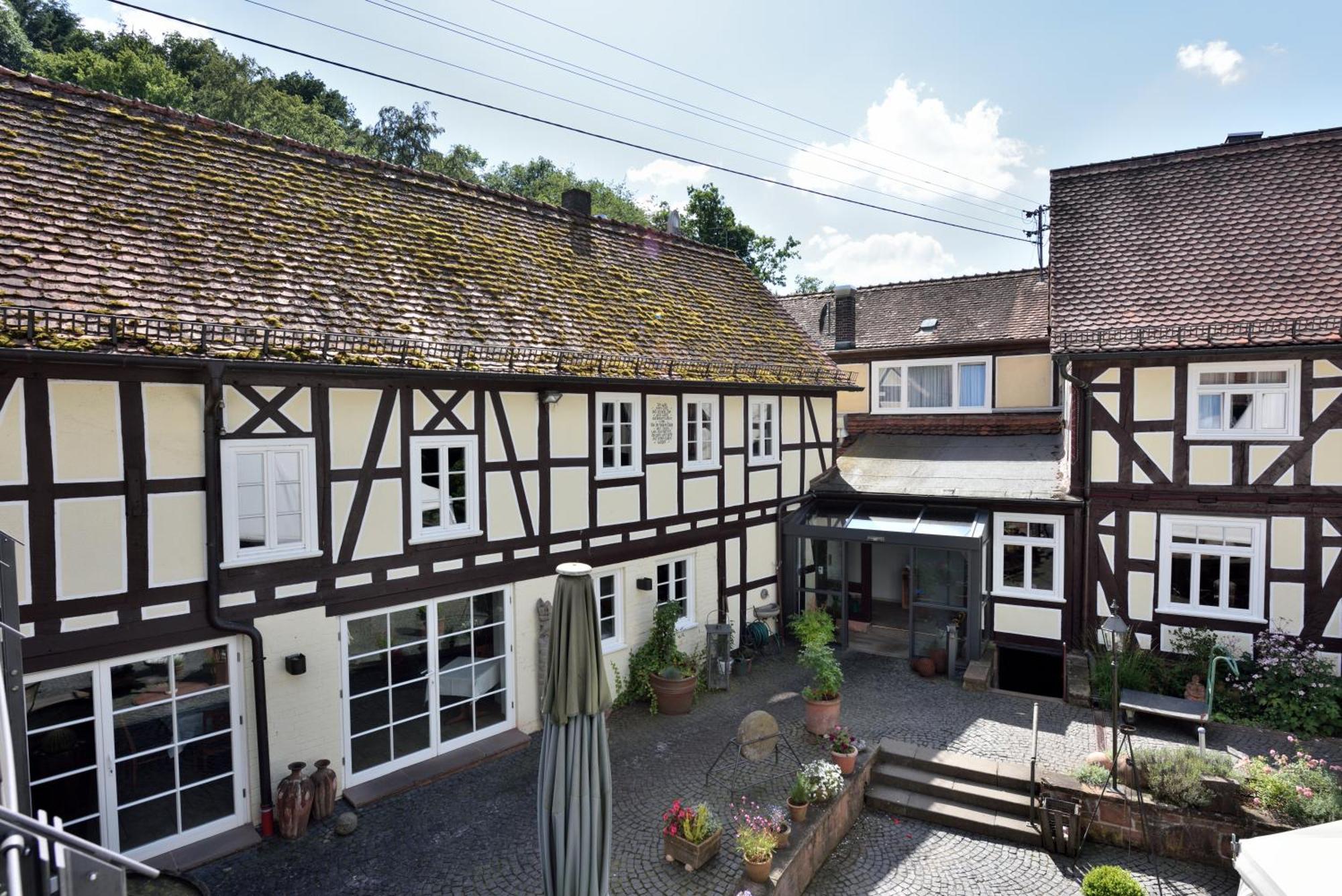 Hotel Dammuehle Marburg Esterno foto